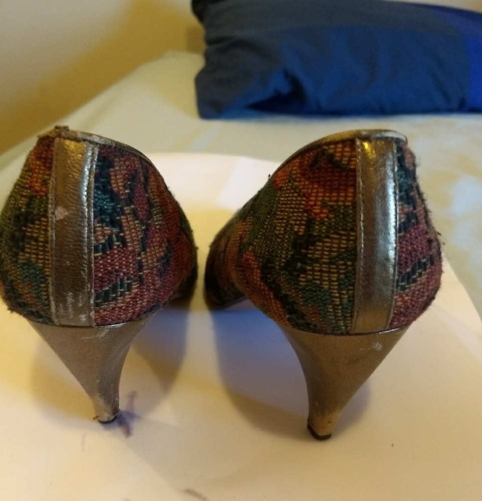 Fabric heals